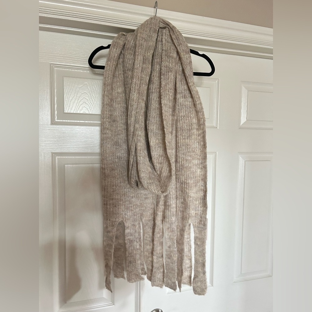Anthropologie Cream Wool Scarf, NWT, 140 inches long includes fringe